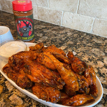 Load image into Gallery viewer, Crispy&#39;s Mango Habanero
